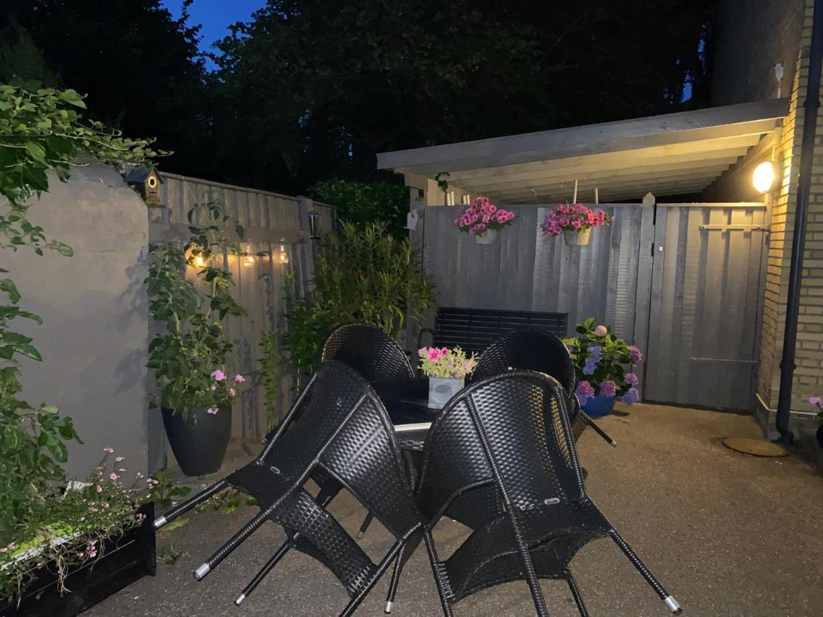 Appartement Lovely Floor Near Airport, Metro And The